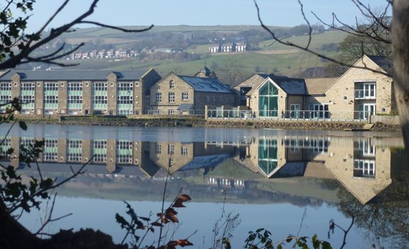 Housing Community Saddleworth