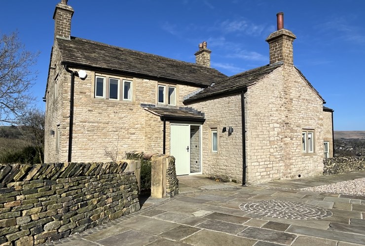 Private House Dobcross, Saddleworth